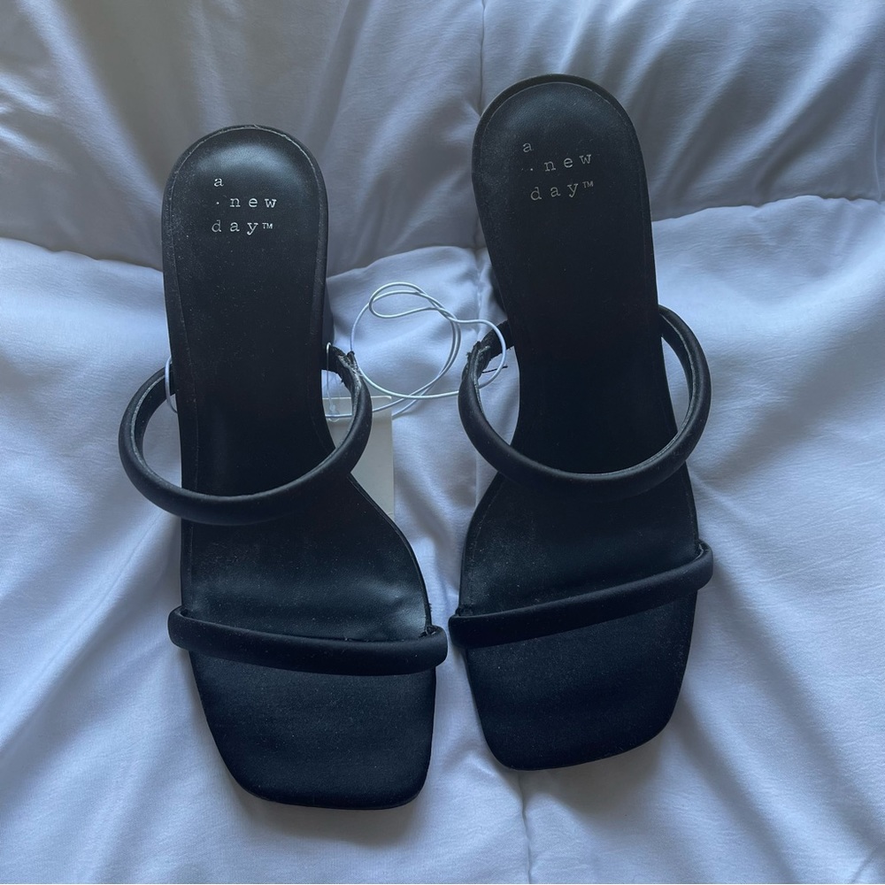Black Heel